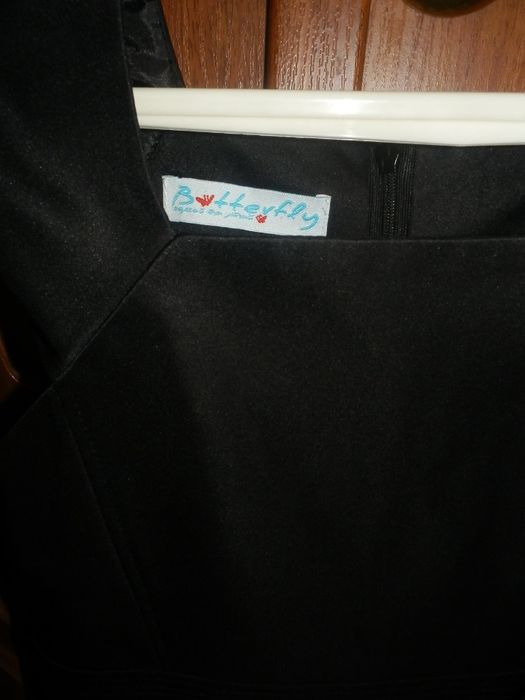 Школьный сарафан на девочку.