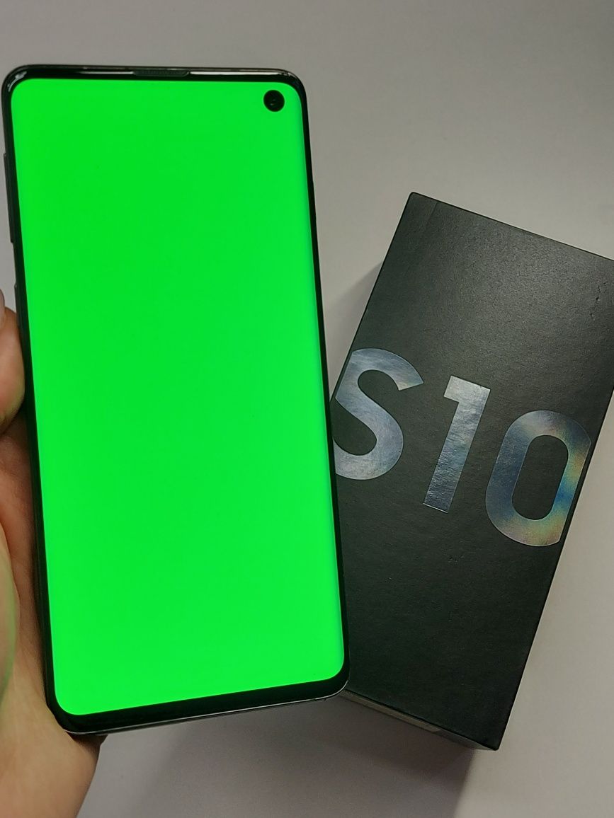 Смартфон Samsung Galaxy S10 (8/128 gb)