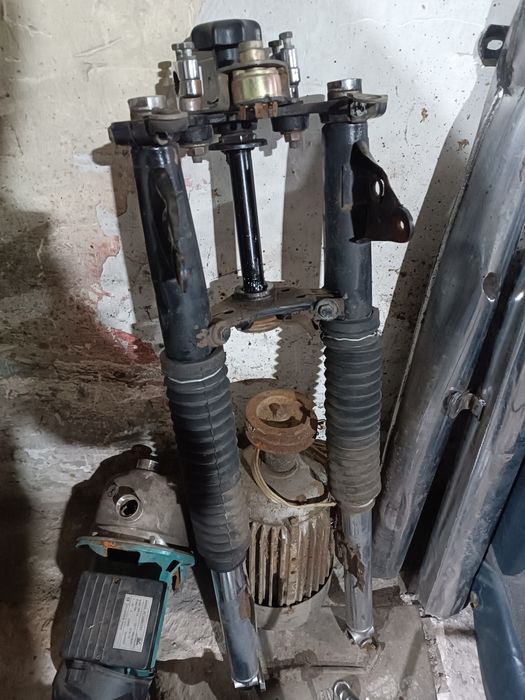 Вилка передняя Иж Юпитер/ Планета 5