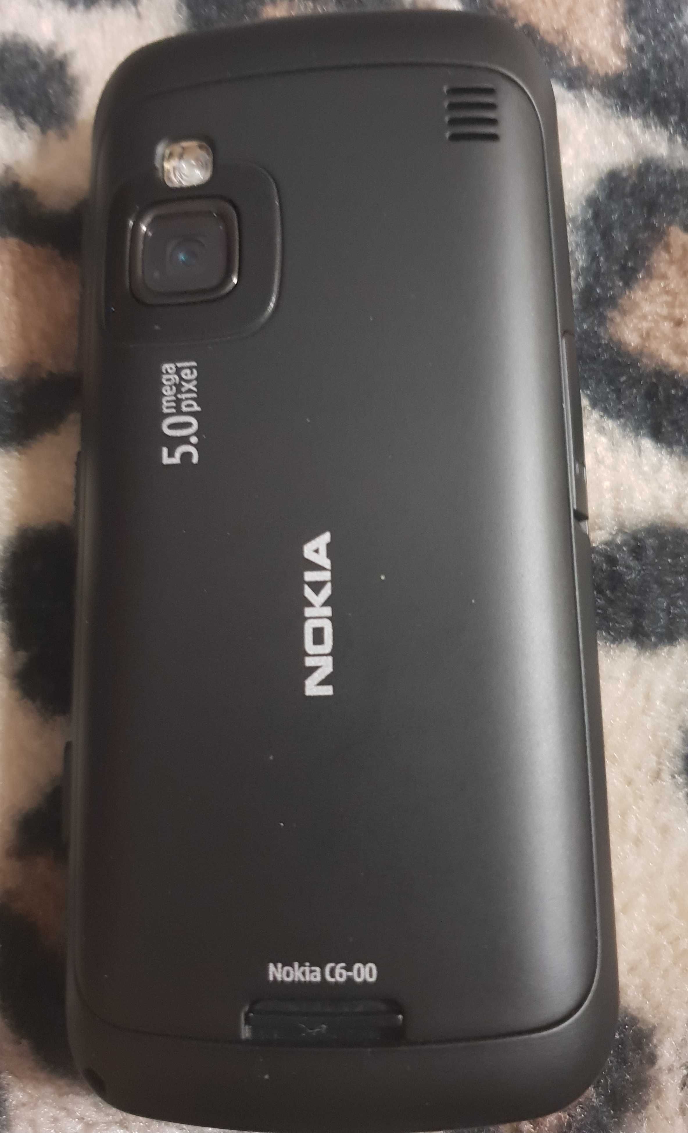 Nowy telefon Smartfon Nokia C6