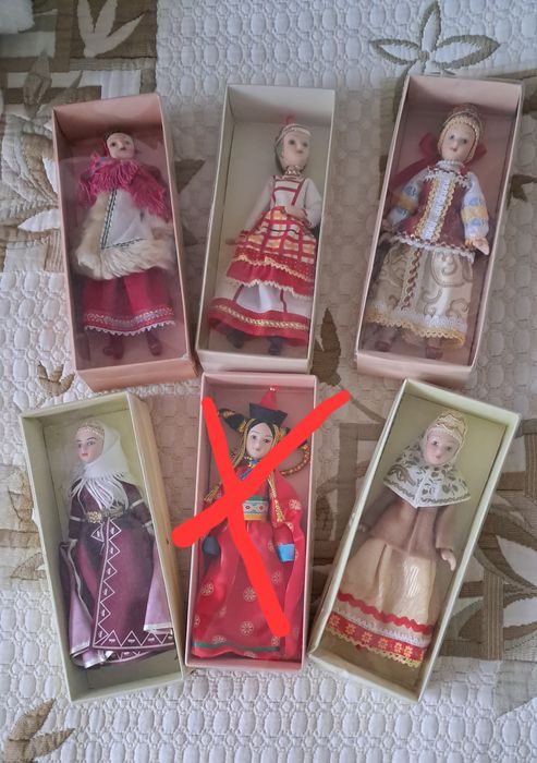 Продам  фарфорових ляльок з колекції