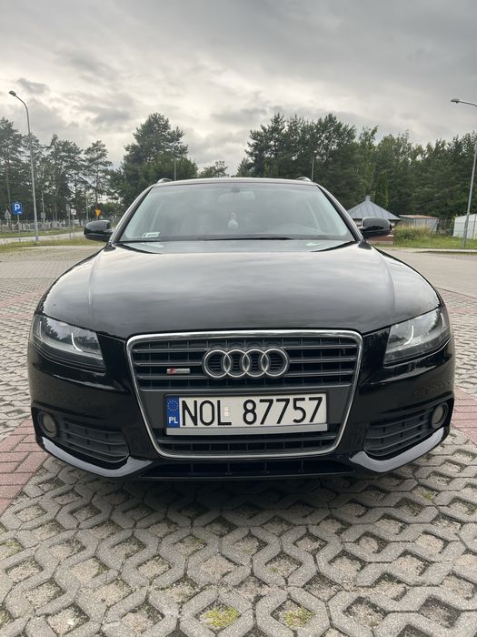 Sprzedam zadbane Audi A4 B8 s-line 2.0 diesel  commor rail  143 KM
