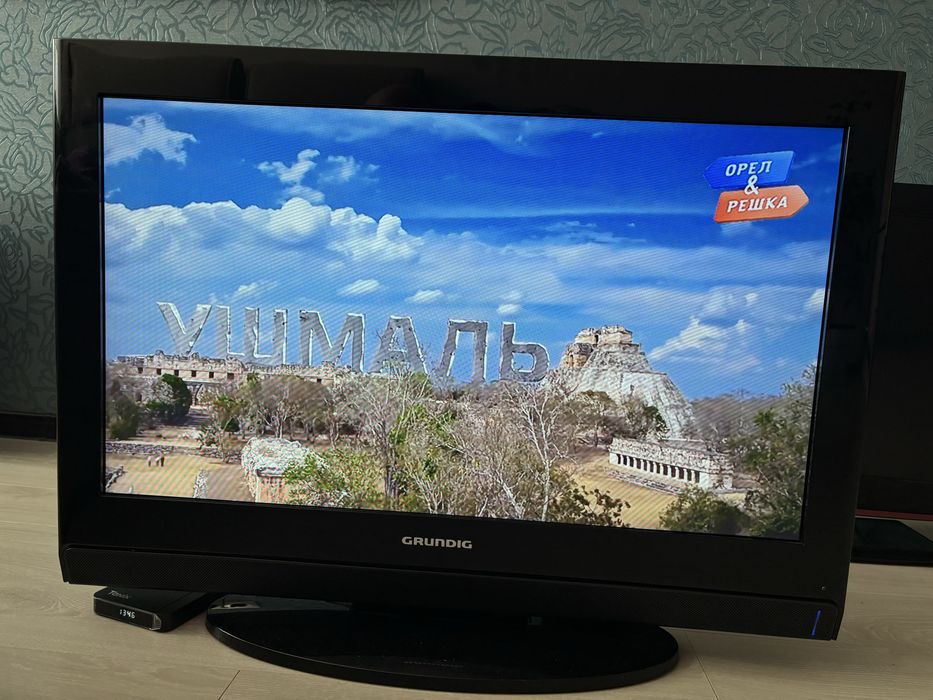 Телевізор GRUNDIG діагональ  32