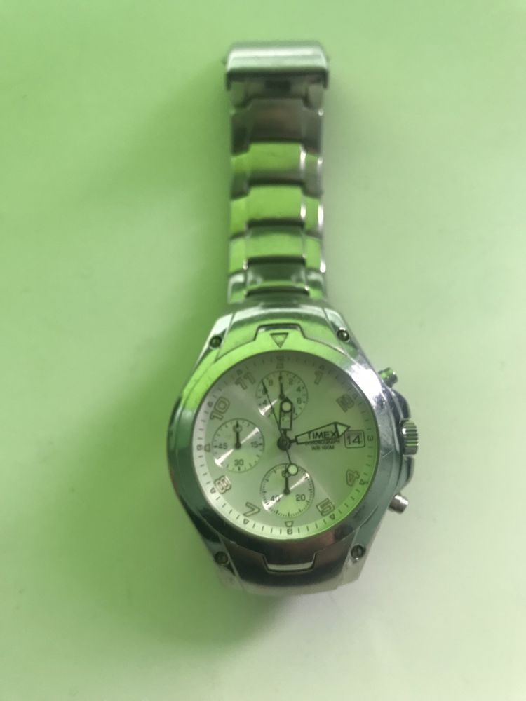 Продам часы TIMEX