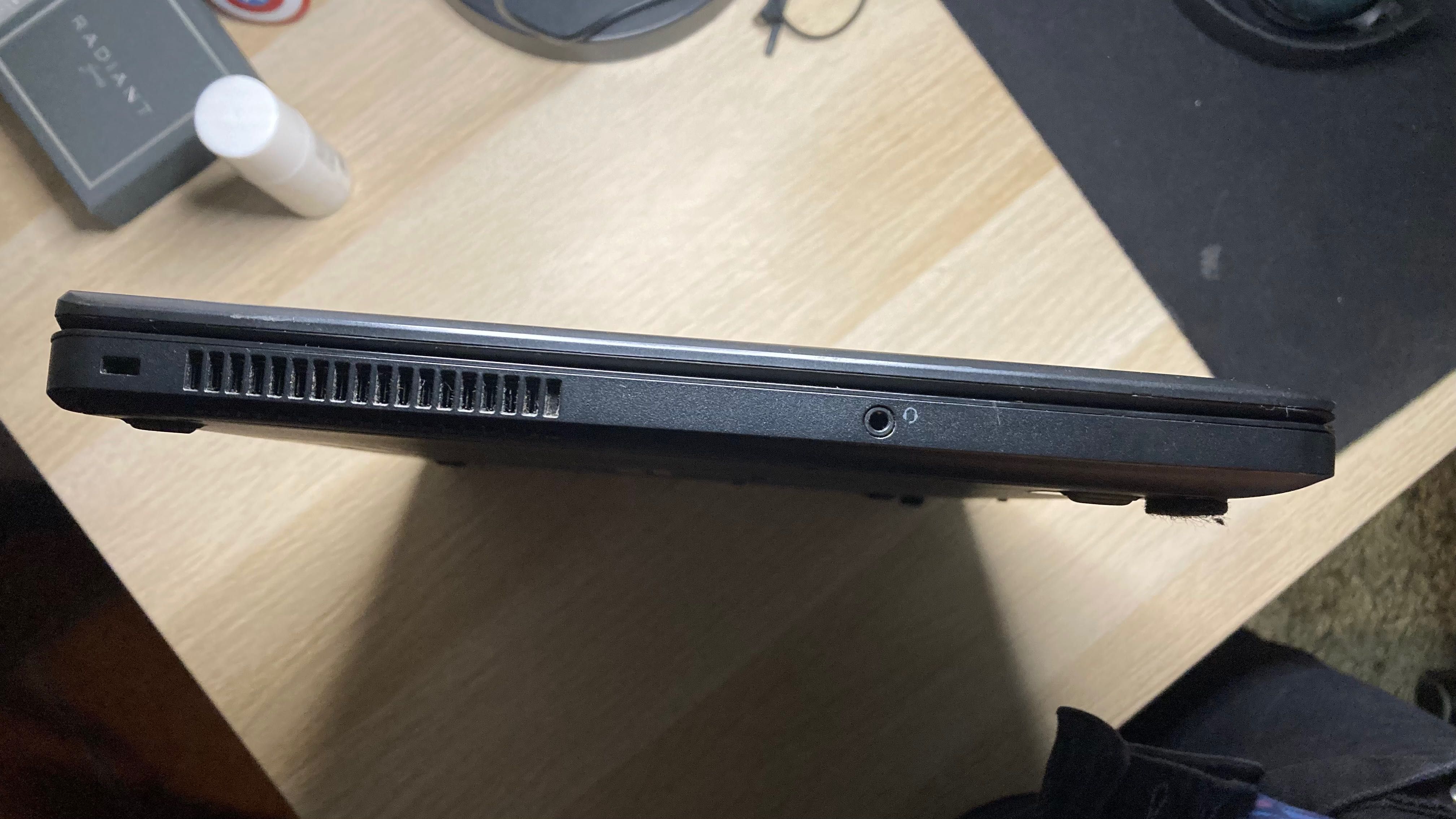 Computador Dell Latitude E5550  Intel core i5-5200U
