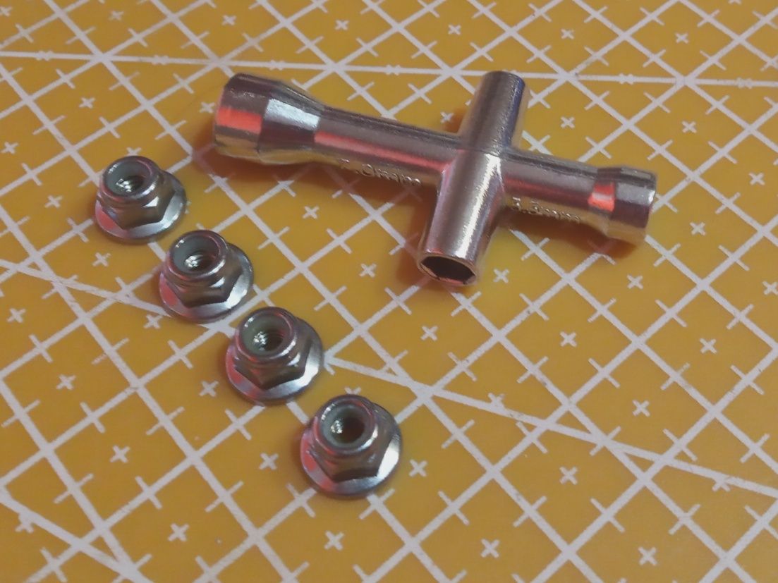 Klucz do kół modelu zdalnie sterowanego rc 7mm 5,5mm 5mm 4mm TRX SCX