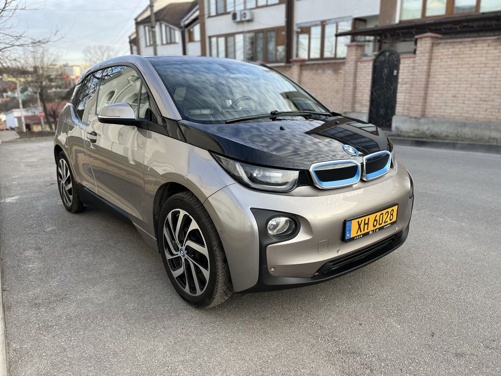 Продам електромобіль BMW i3 22 кВт!Масимальна комплектація!Car parking