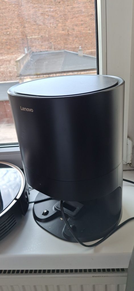 Robot sprzatajacy Lenovo T1s