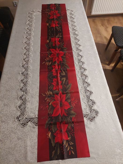 Nowa serweta świąteczna bieżnik długość 178cm, szerokość 31,5 cm