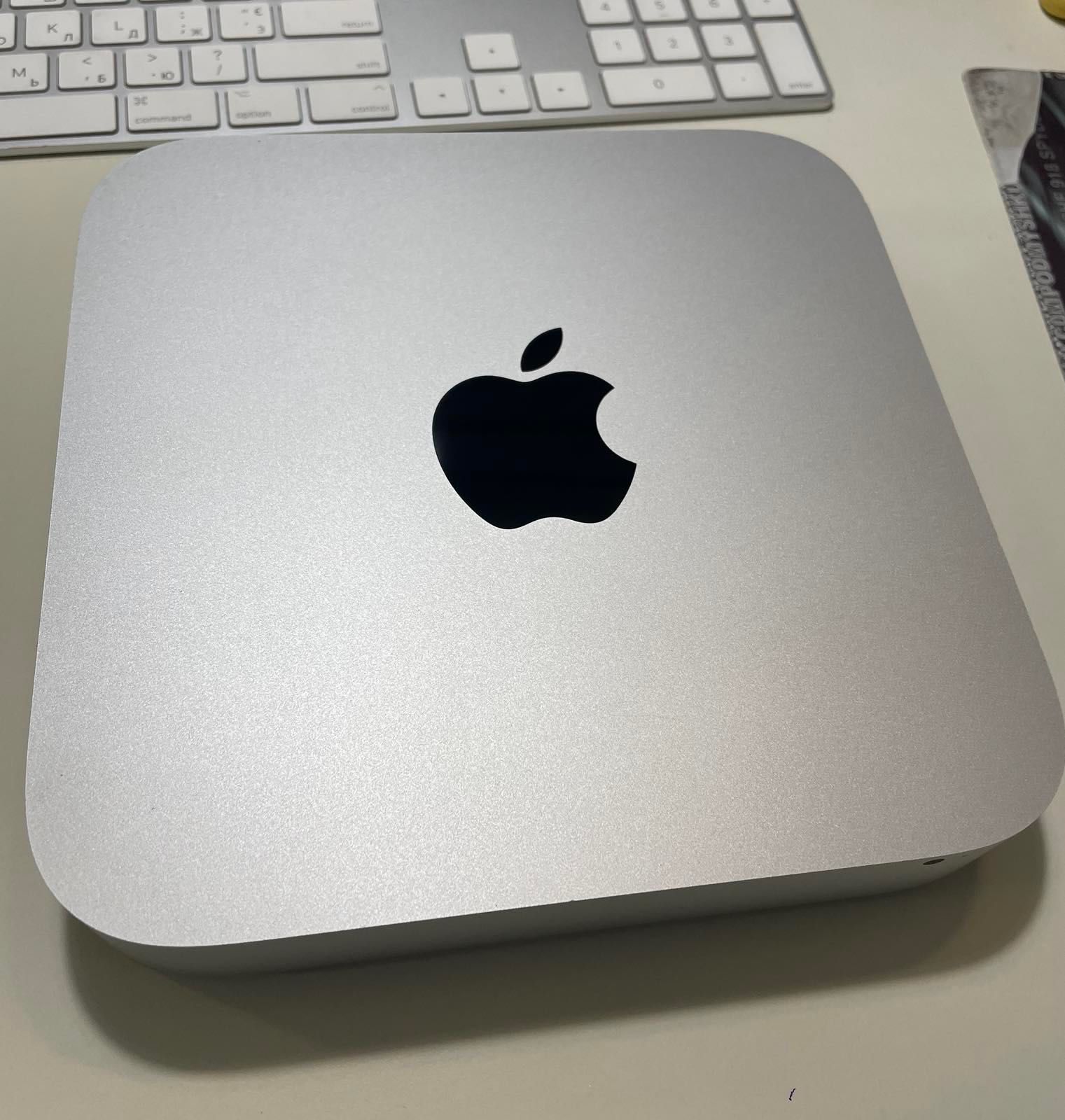 Apple Mac mini (MGEM2) без предоплаты