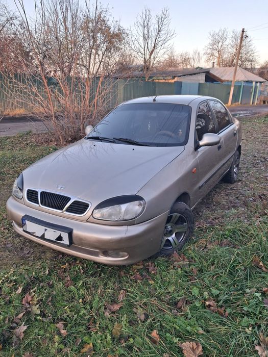 Daewoo Lanos 2004 року