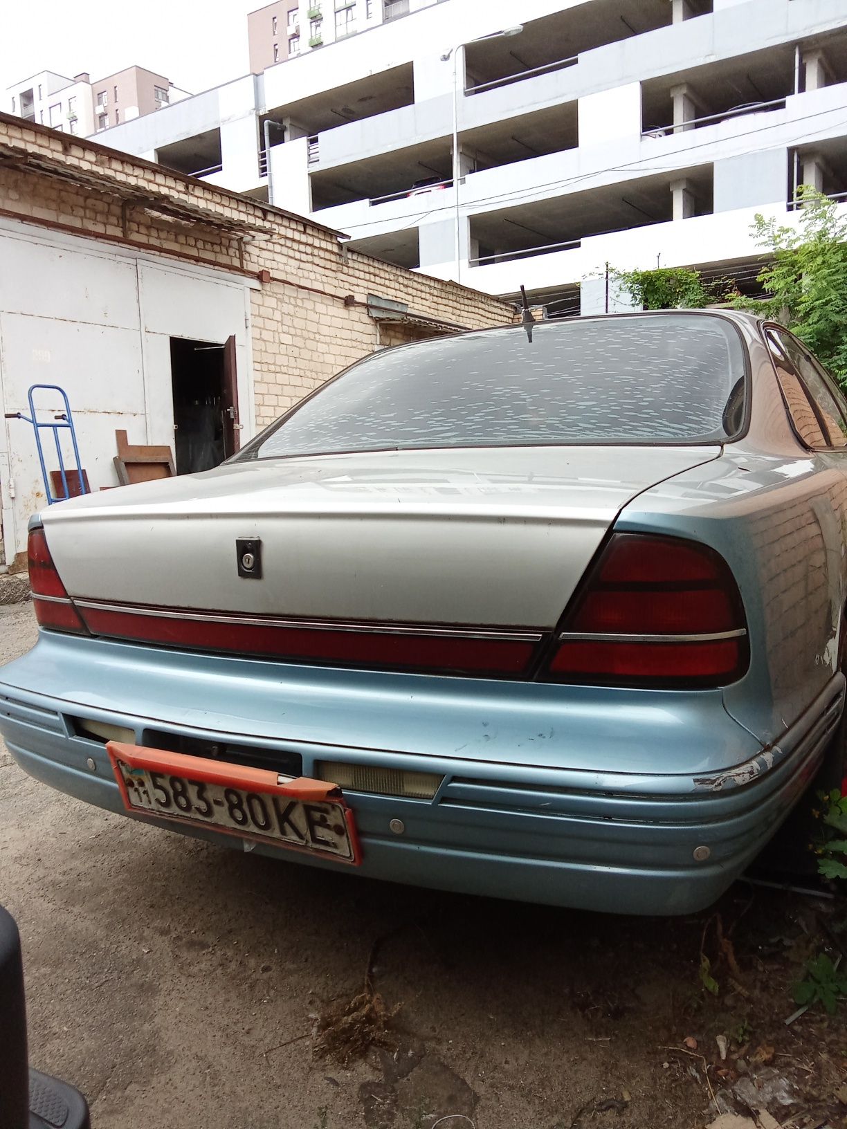Old'smobile Royal 88