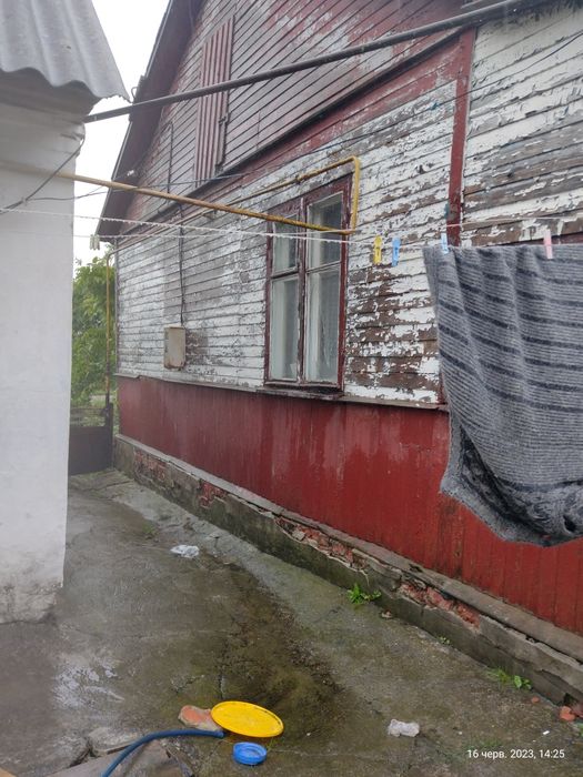 Продам будинок з Літнею кухнею,вода,бойлер,ванна!