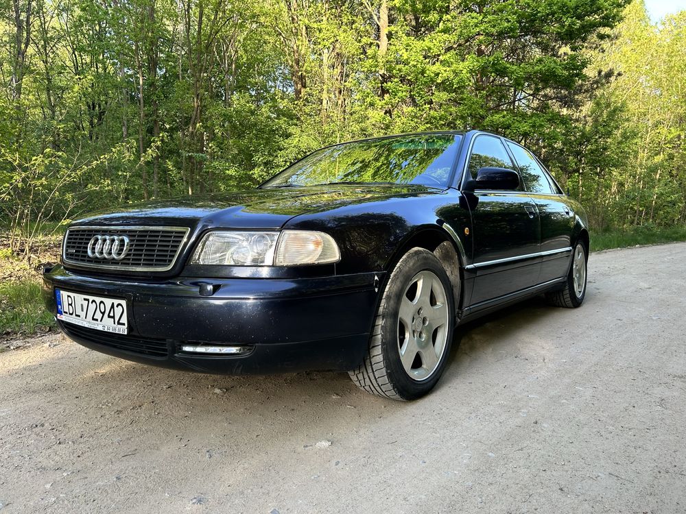 Klasyczne Audi A8 D2 4.2quattro LPG BRC