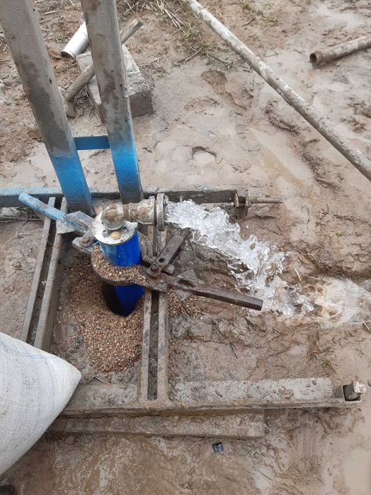 Studnie głębinowe. Wiercenie studni. Odwierty pod pompy ciepla.