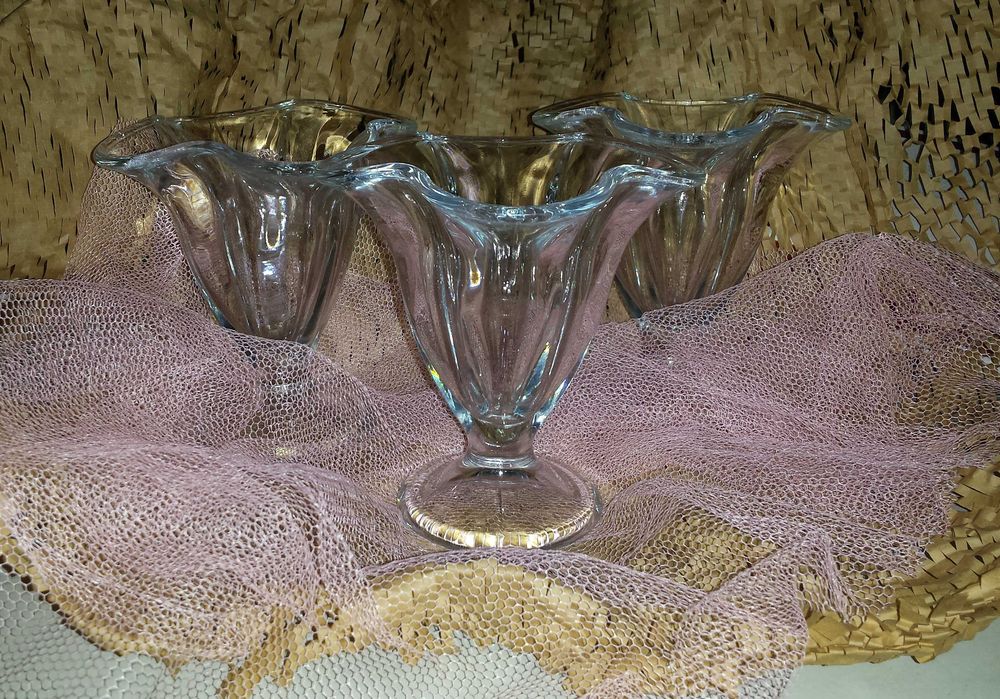 Лот Полезные мелочи посуда для праздника Красивые массивные Креманки