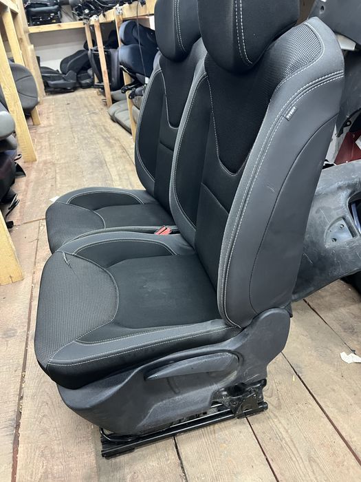 Продам сиденья рено клио 4 оригинал