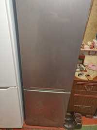 Холодильник Vestfrost CNF289X