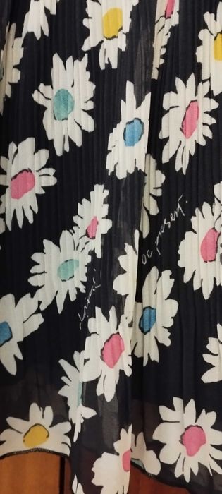 Saia menina plissada com flores - Desigual - 7/8 anos - Ótimo estado