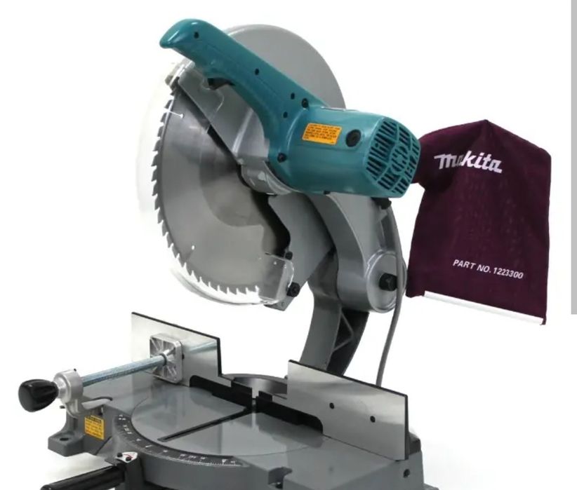 Ukośnica  Makita LS1440