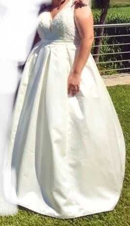 Vestido de noiva usado em bom estado