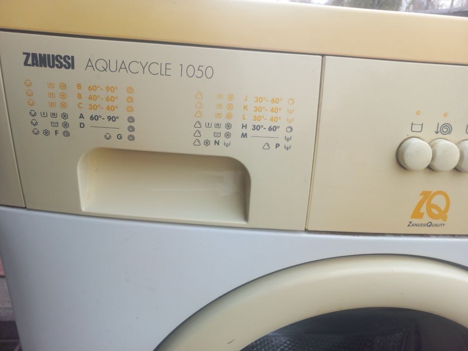 Zanussi Aquacycle 1050 Работает