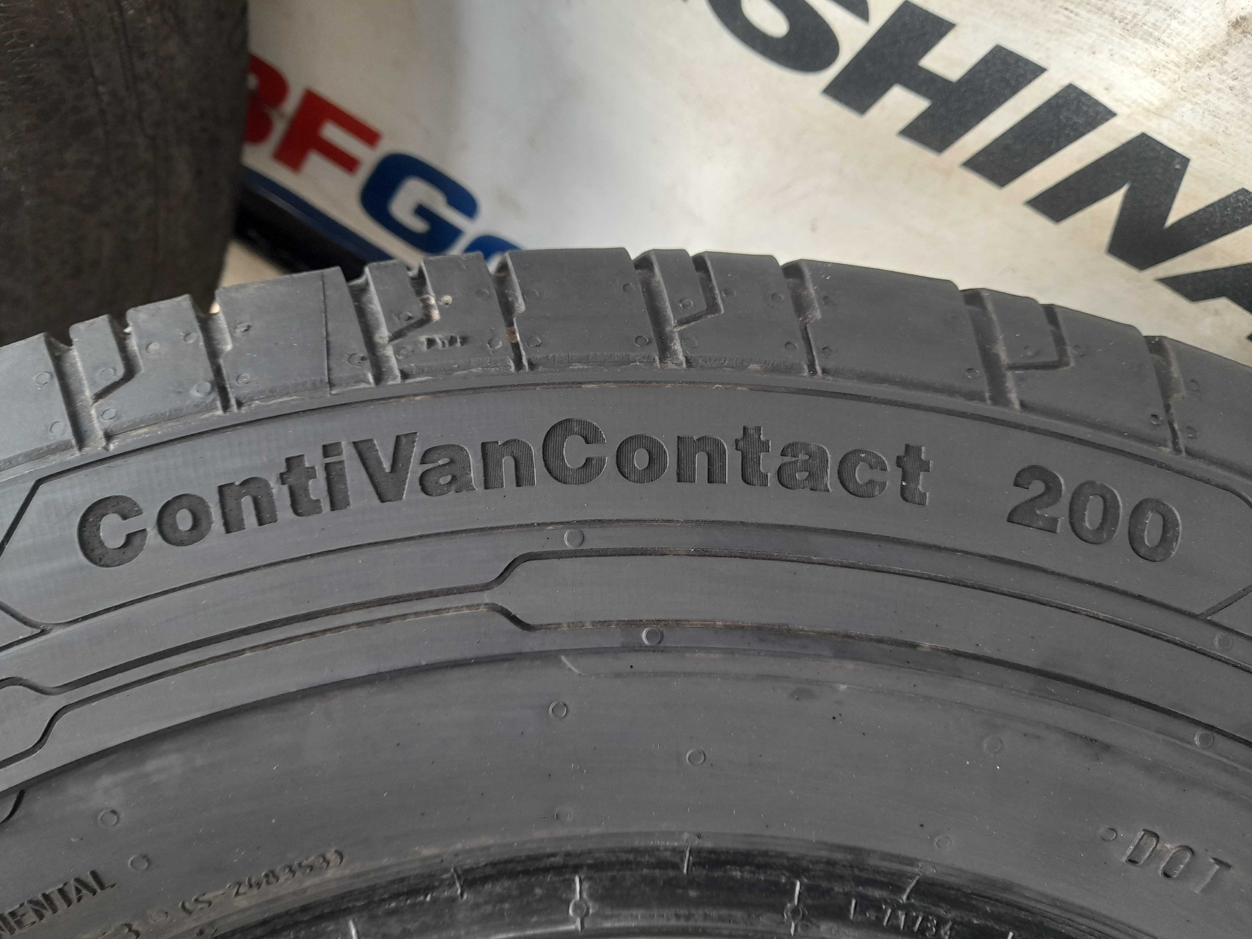 Літні шини 225/65 R16C Continental Vanco Contact 200 2021рік