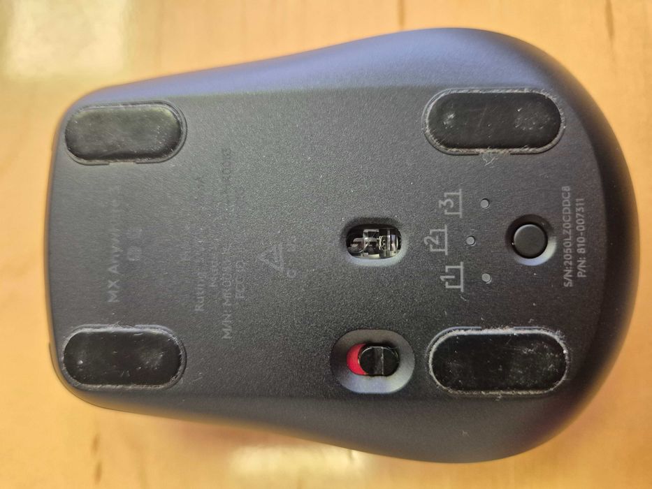 Logitech mx anywhere 3 + чохол