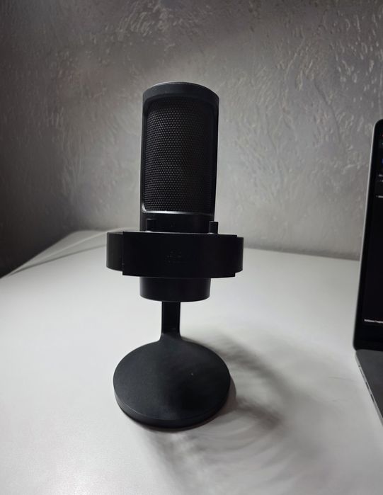 Ігровий мікрофон Fifine A8 з RGB підсвіткою конденсаторний