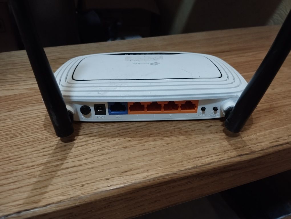 роутер TP-Link TL-WR 841ND