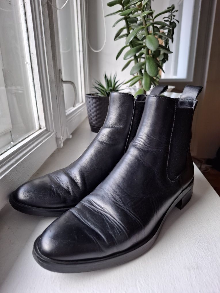 Шкіряні черевики челсі Zara, розмір 39