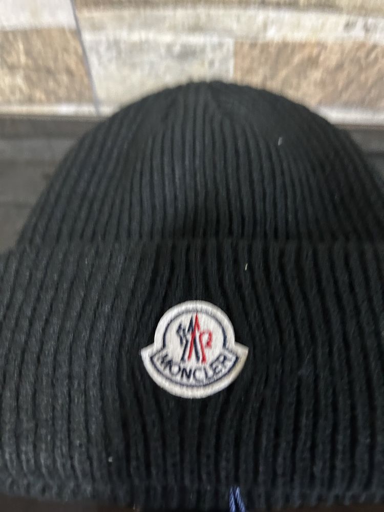 Gorro preto Moncler