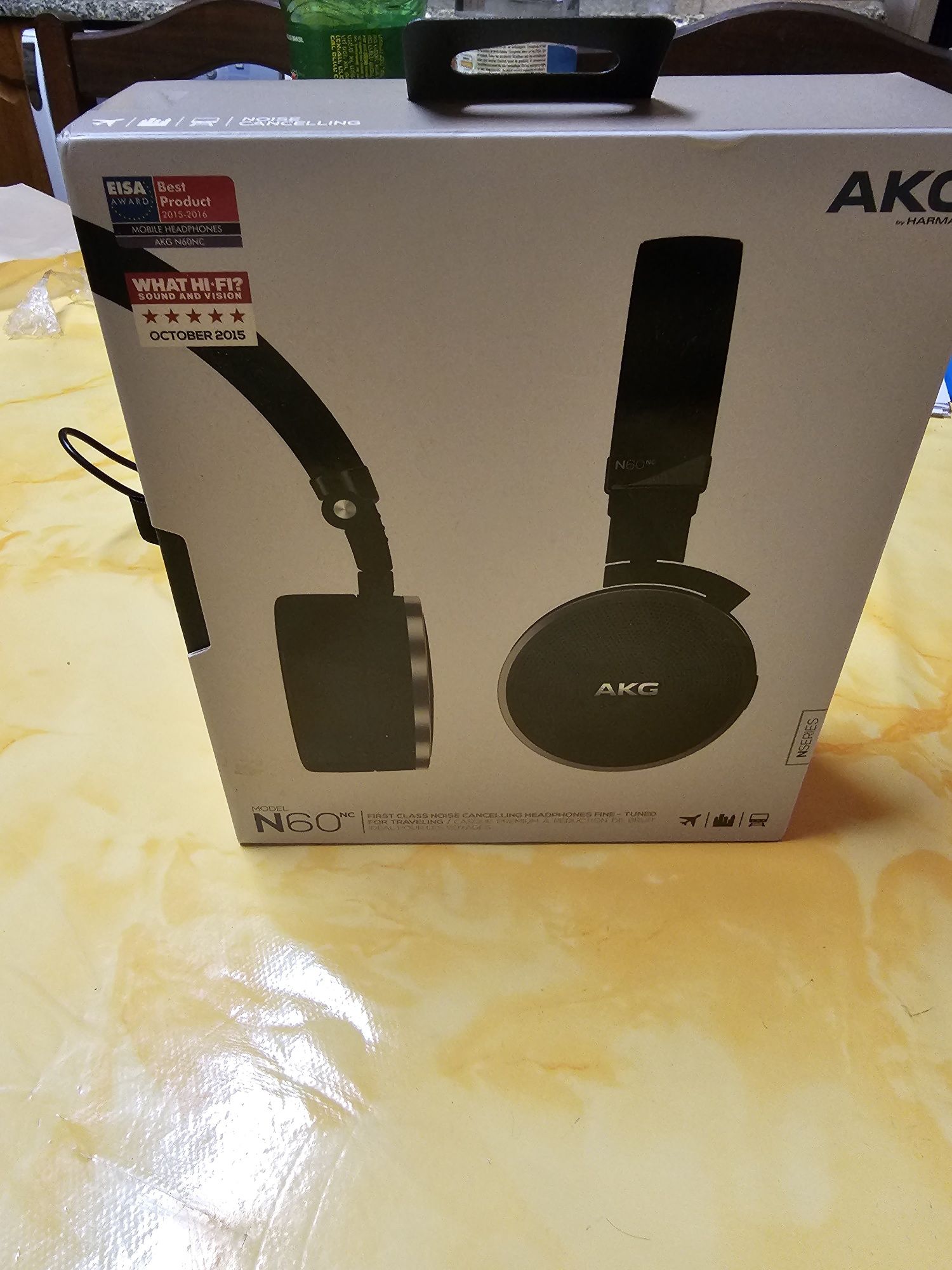 Headphones AKG N Series N60 Noise Cancellation. Completos