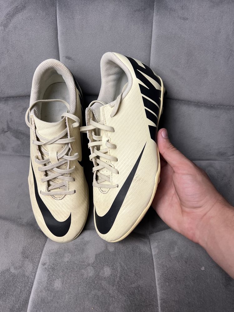 Бутси Nike Mercurial Vapor 15 Club бутсы найк копочки меркуриал
