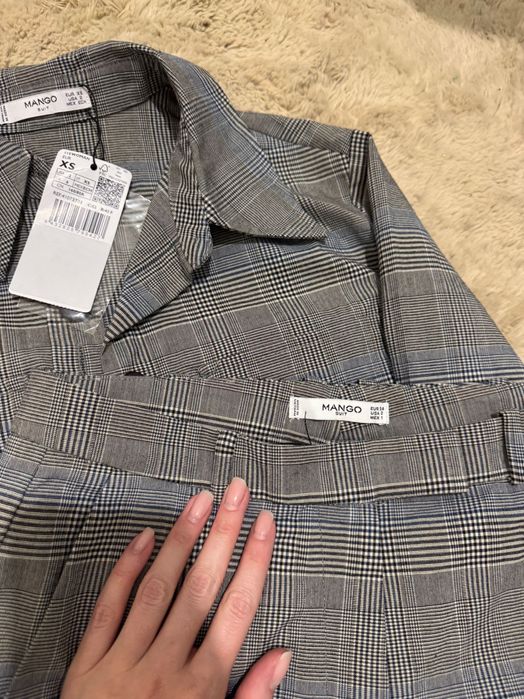 Новий костюм Zara , розмір XS