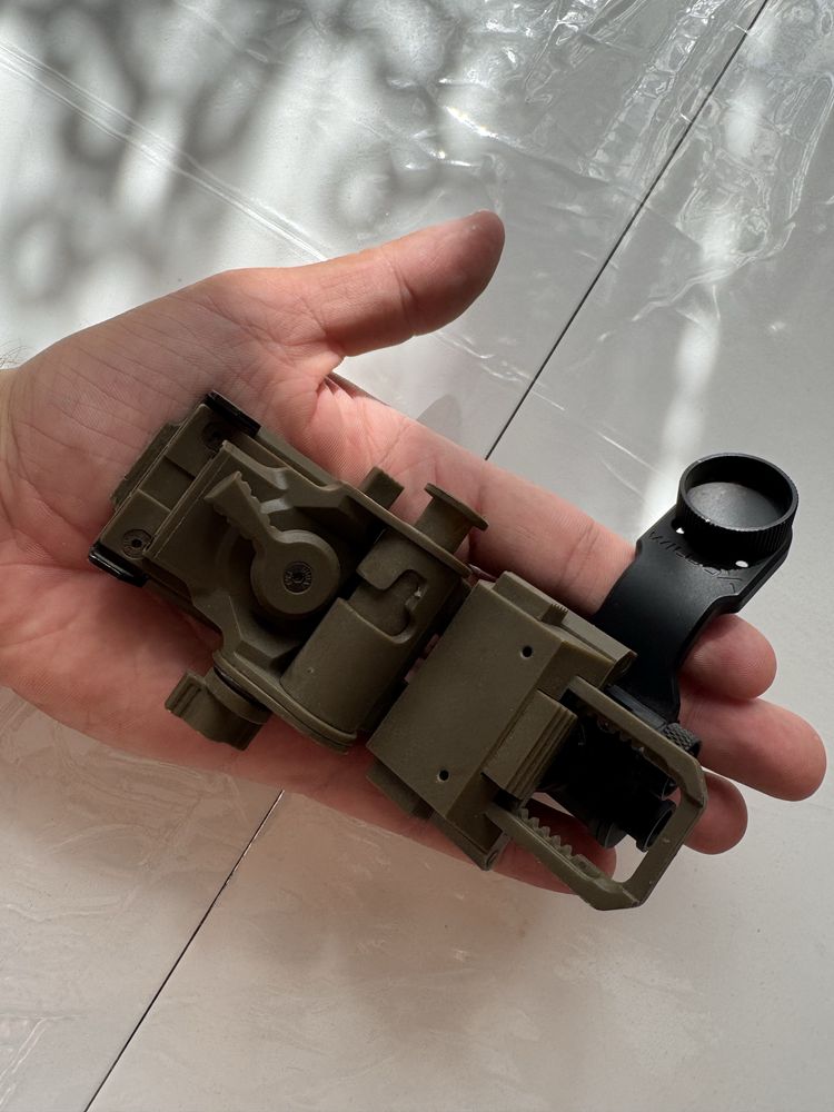 AGM PVS-14 NW1 монокуляр нічного бачення