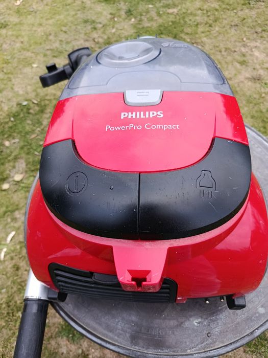 Odkurzacz PHILIPS PowerPro Compact - bezworkowy, sprawny.