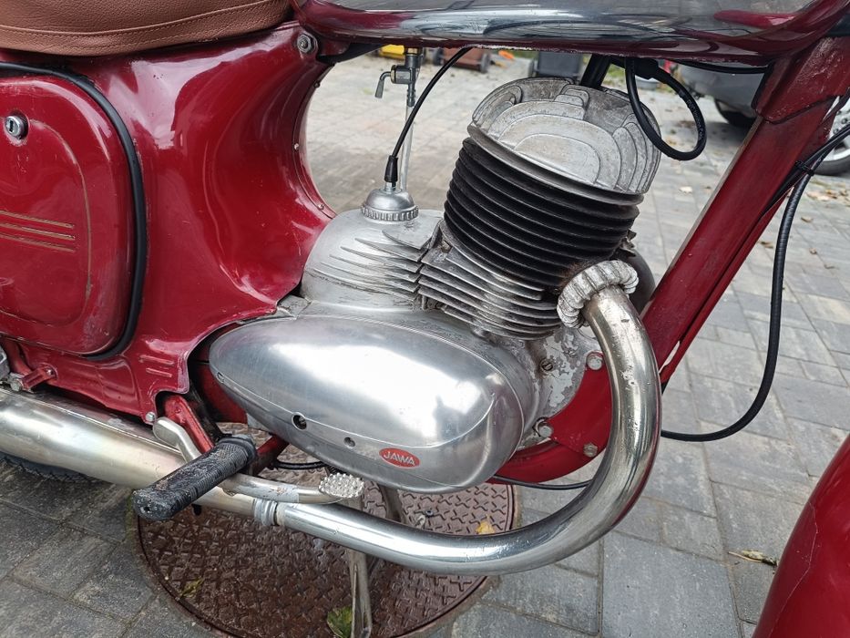 Jawa 250 model 353
