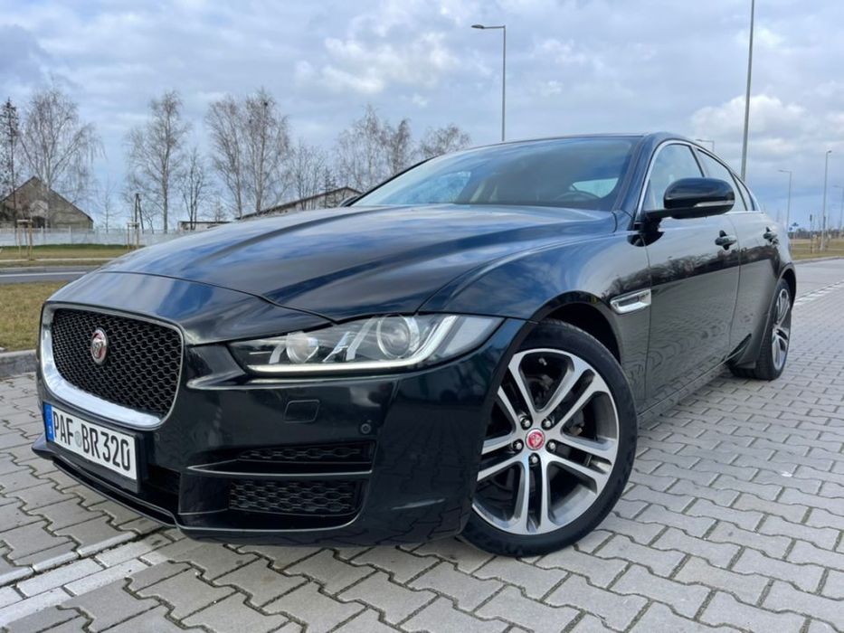 Jaguar XE 2.0 D Prestige Full Opcja Bezwypadek