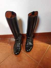 Botas cavalaria modelo GNR, em bom estado