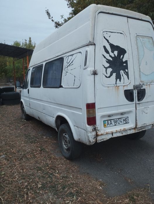 Продам бус FORD TRANSIT!