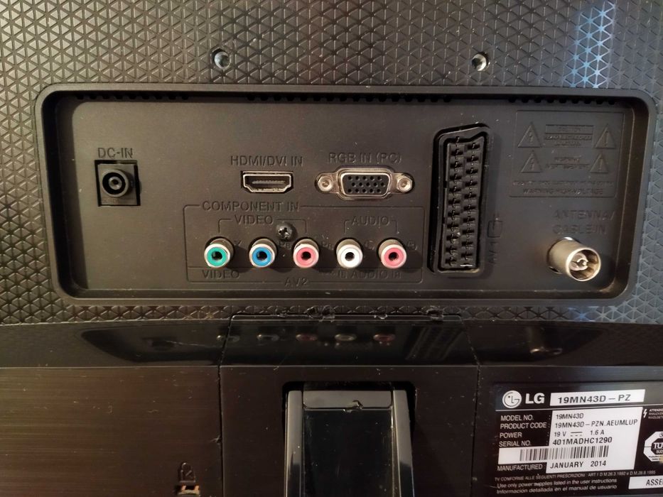 Televisor / Monitor LG de 19 polegadas