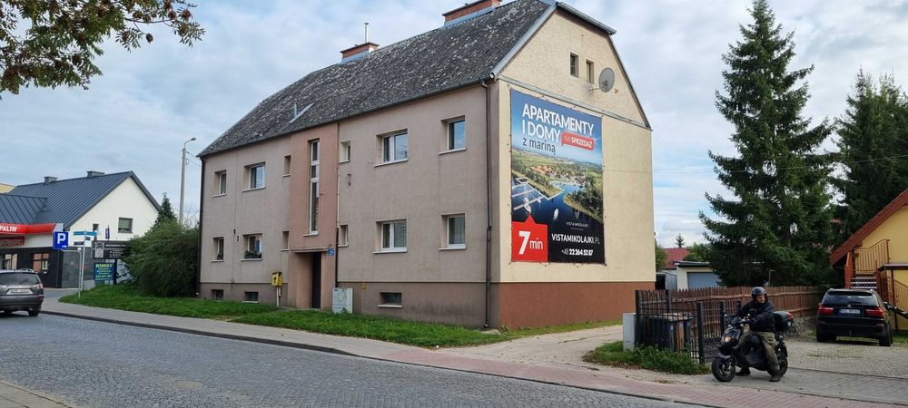 Mieszkanie z podwójnym garażem na sprzedaż - Mikołajki