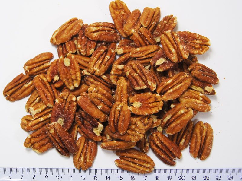 Pekan solony polówki orzechy pekany 1 gat. opakowania po 10 kg