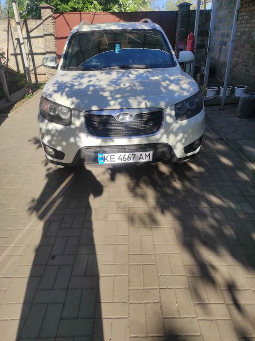 Продам Хюндай Санта Фе 2011