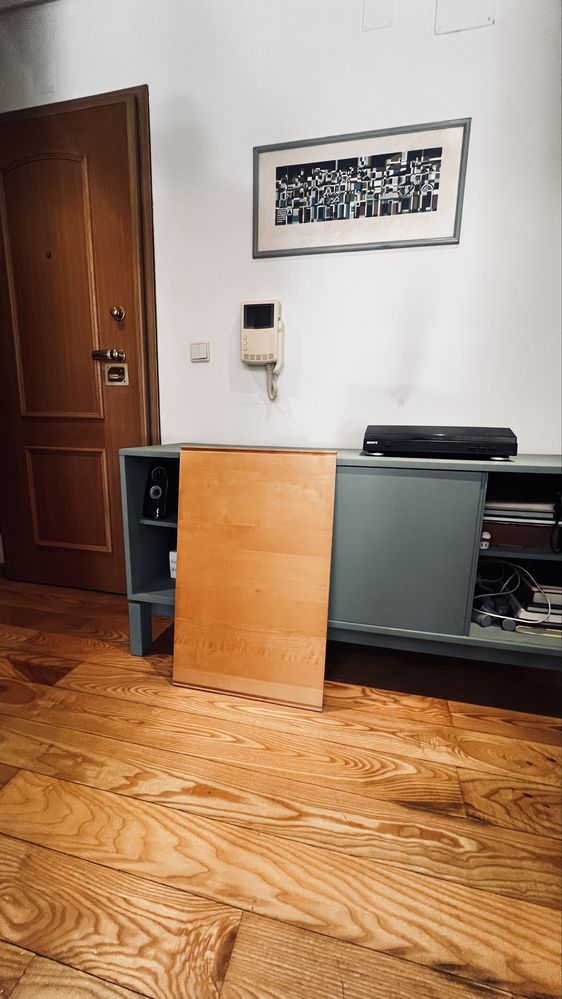 Móvel Ikea Bësta (modelo descontinuado)