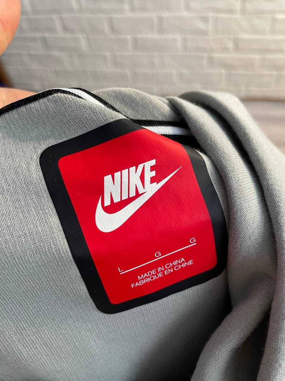 Пончо накидка Nike Tech Fleece