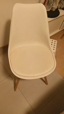 Krzesło Jysk kastrup 6 sztuk