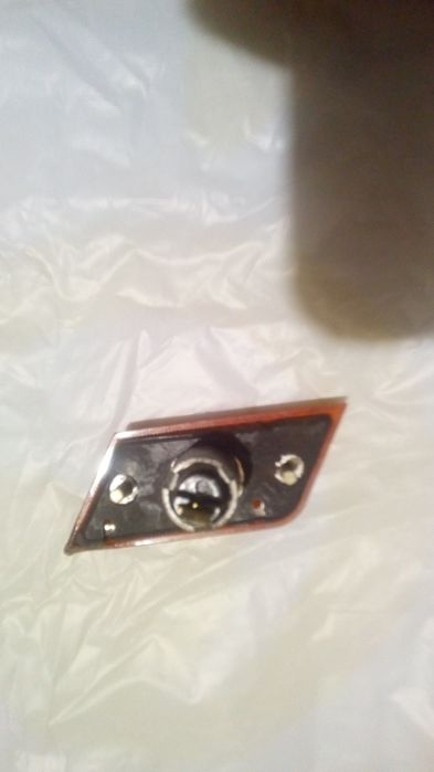 Повторитель указателя поворотов левый на Ваз 2103, Жигули,.