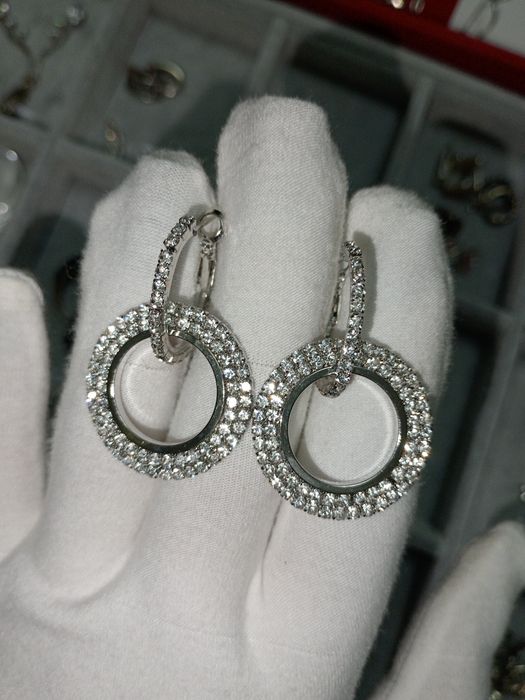 Прикраси з медичного сплаву